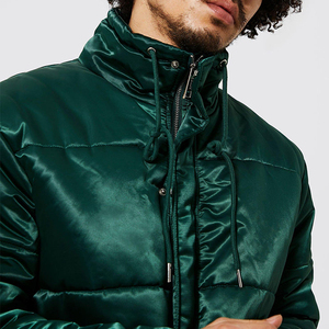 Logo personnalisé OEM Manteau d'hiver en duvet Bulle Surdimensionnée Satin Rembourré Bouffée Extérieur Veste Hommes - Product Image 5