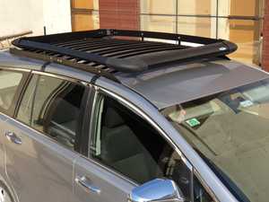 แร็คหลังคาอเนกประสงค์สีดำ รุ่น Universal Toury ผลิตจากอะลูมิเนียมและท่อ MS เคลือบสีดำด้วยเทคนิคพาวเดอร์โค้ท ใช้ได้กับรถยนต์ทุกประเภท จำหน่ายราคาส่ง - Product Image 4