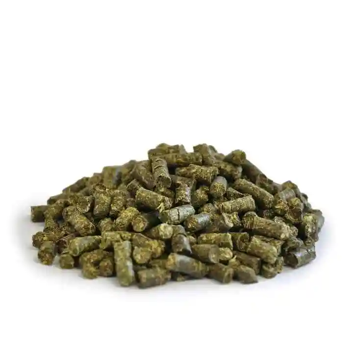 Comprar heno de alfalfa/heno de Timothy Alfalfa/mejor heno de alfalfa para animales a precio barato pellets de heno de alfalfa pienso para ganado