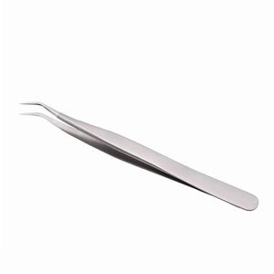 แหนบปลายขนตาปลอมปลายเฉียงทำจากสเตนเลสที่มีความทนทาน - Product Image 1