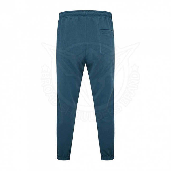 High Quality Comfortable Lightweight Men's Running Wear Tracksuits Solid Pattern Plus Size Bulk Quantity for Winter Season