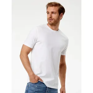 T-shirts promotionnels personnalisés Paradise Fit pour le merchandising - Product Image 4