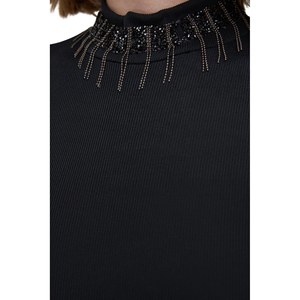 Top Deportivo Informal Hecho de Tela de Lona Resistente - Product Image 3