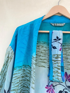 Indian Handmade Vintage Silk Sari Kimono Sleep <b>Robe</b> High-quality V-neck Drawstring Closure Quick <b>Dry</b> Breathable Soft Smooth Free - Product Image 2