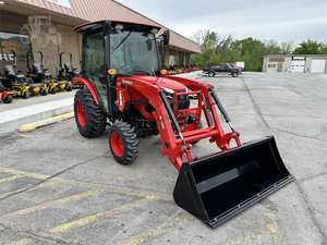 Tractor de Ruedas Usado TYM 4815CH 2024, 110HP con Caja de Cambios, Bomba de Engranajes y Rodamientos, 30001-40000 Horas, 200kg - Product Image 3