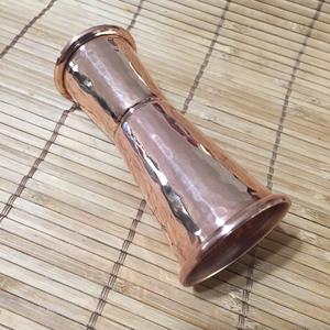 Jigger de Barra de Doble Cara con Acabado de Cobre Martillado de Acero Inoxidable, Herramienta de Medición de Cócteles de Precisión con Diseño Elegante - Product Image 4
