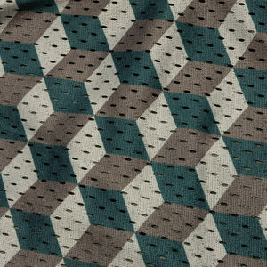 Pantalones cortos de malla OEM al por mayor para hombre, ropa informal sostenible de color sólido, pantalones cortos de malla anti pilling de material suave con logotipo personalizado - Product Image 4