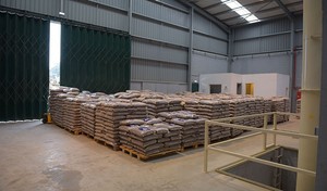 Granulés de bois de biomasse de qualité supérieure 6mm bâton de briquette sciure de bois de pin peu coûteux copeaux de bois de chauffage balle de riz bois en sac - Product Image 4