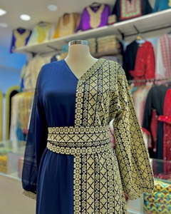 Abaya de lujo de Dubái para adultos, seda hecha a mano con cristal y detalles bordados - Product Image 3
