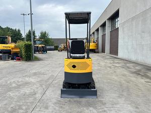 Envío Gratis TP13 Mini Excavadora Hidráulica de 1 Tonelada, Motor de Gasolina de 11HP, Orugas de Goma, Cucharón de 300mm, Hoja de Bulldozer y Martillo Hidráulico - Product Image 2