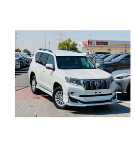 Toyota Prado 2021, transmission intégrale, sièges en cuir, régulateur de vitesse adaptatif, option GCC, conduite à gauche, pneus R21, automatique, Euro 5, caméra 360° arrière - Product Image 1