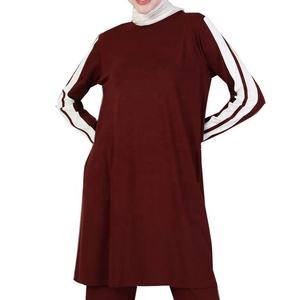 Conjunto Deportivo de Invierno 2026 al por Mayor para Mujeres Musulmanas, Sudadera con Capucha de Forro Polar y Pantalones Deportivos, 100% Algodón, Personalizable - Product Image 3