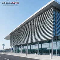 Système de persiennes verticales en alliage d'aluminium, aérodynamiques, modernes, pour l'ombrage extérieur des façades de bâtiments