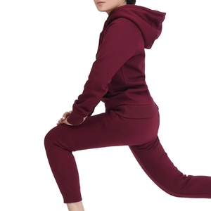 ชุดวอร์มผู้หญิงคอตั้งแต่งพู่สีพื้นสำหรับฤดูร้อน ขายส่งราคาถูก ชุดกีฬา ผลิตโดย HS 2026 - Product Image 5