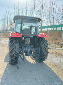 Tractor de Ruedas Massey Ferguson 1204 4WD de Segunda Mano para Agricultura, 70HP, con Motor de Alta Productividad, Garantía de 5+ Años - Product Image 4