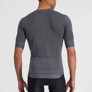 Nouveaux vêtements de cyclisme personnalisés OEM 2024, fabricants de maillots de vélo, bonne vente, maillots de cyclisme personnalisés en vente chaude au Pakistan - Product Image 3