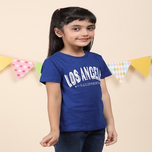 Camiseta de cuello redondo para niñas de algodón Smart Look 100% disponible diferentes métodos de impresión camiseta para niñas seleccionadas a mano que absorbe la humedad - Product Image 4