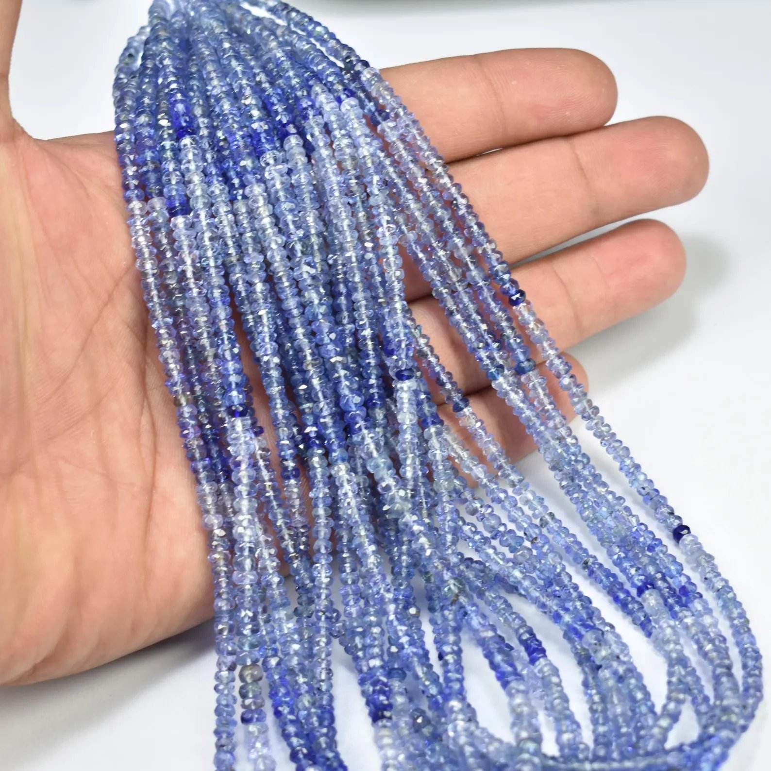 เช่นเดียวกับภาพ