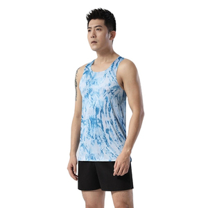 Camiseta sin mangas de poliéster transpirable unisex, camiseta de malla para correr con sublimación personalizada para hombre, Camiseta de punto transpirable de color al por mayor - Product Image 3