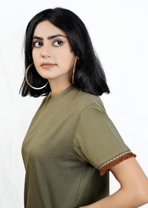 2025 mejor diseño nuevo estilo de manga corta Camiseta corta Casual mujer logotipo personalizado nueva camiseta elegante para mujer - Product Image 3