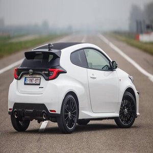 รถสปอร์ตขนาดกะทัดรัด Toyota GR Yaris มือสองจากญี่ปุ่น - Product Image 3