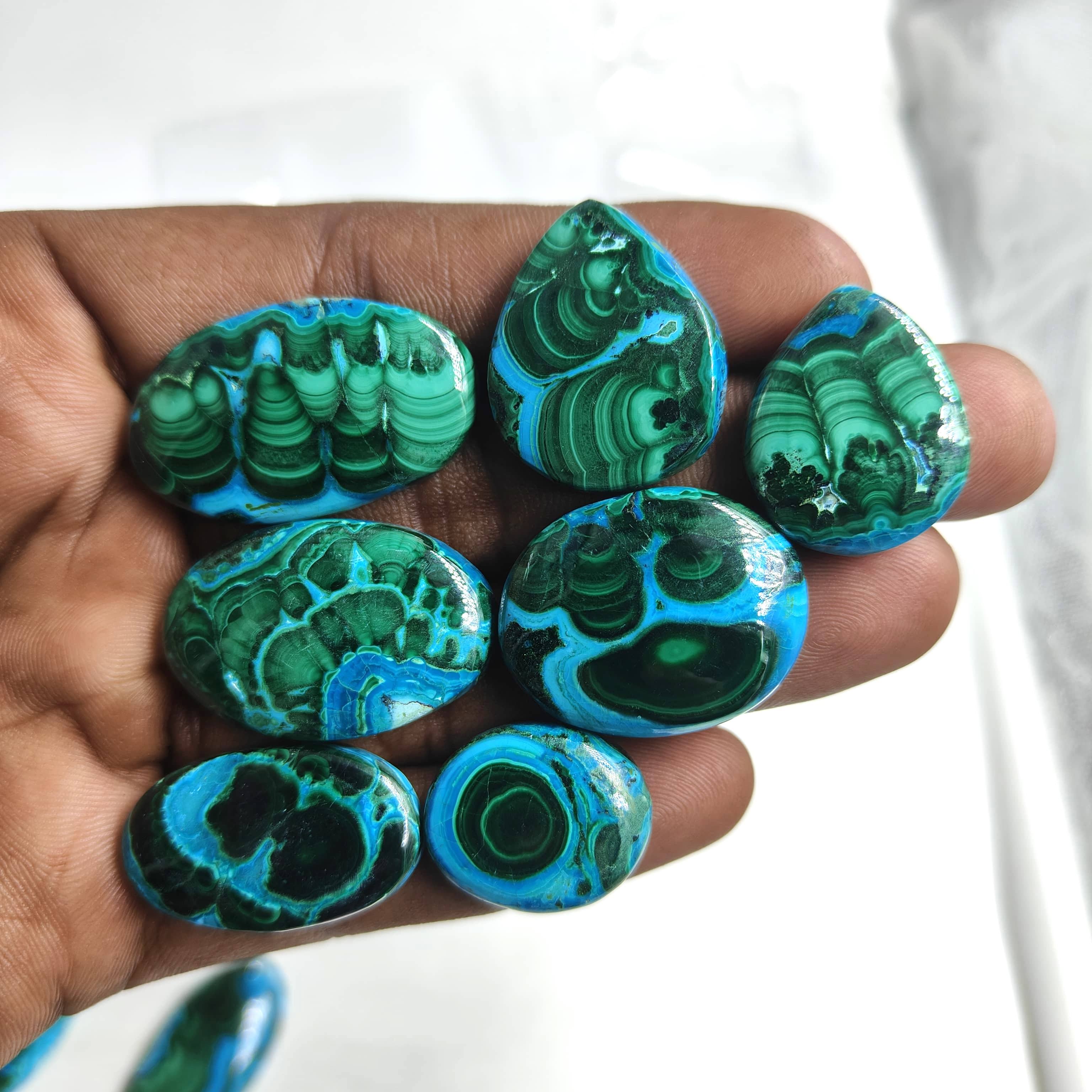 เห็นเป็นรูปภาพ