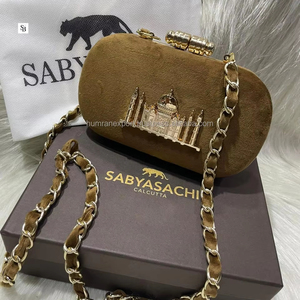 Pochette de fête ornée de cristaux étincelants de soirée à motif de bonbons classiques de qualité supérieure pour femmes - Product Image 1