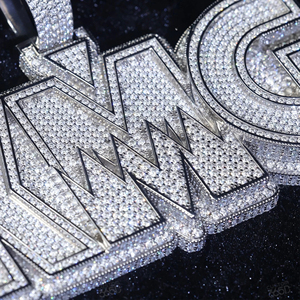 Pendentif en diamant rond de luxe cultivé en laboratoire VVS, bijoux hip-hop glacés, lettre initiale, argent 925, pendentif personnalisé - Product Image 3