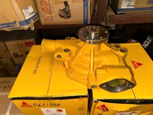 6D95L ปั๊มน้ำคุณภาพสูง6206-61-1505ชิ้นส่วนอะไหล่สำหรับรถขุดระบบระบายความร้อนเครื่องยนต์ PC200-5 - Product Image 2