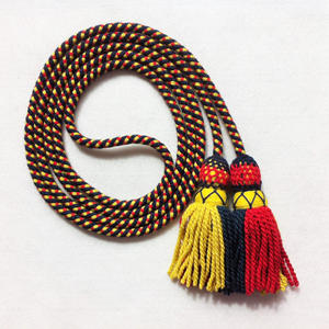 Cordón de hombro diseñado para uniformes ceremoniales hechos con cuerda trenzada adecuada para desfiles y exhibiciones Cordones de hombro para la venta - Product Image 5
