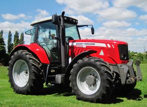 Tractores Usados Massey Ferguson Serie 6400 4WD en Venta - Product Image 5