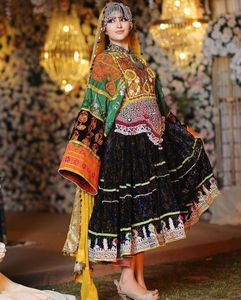 ชุดเดรสสตรีอัฟกันคุชีสมัยใหม่คุณภาพสูง แขนยาว ปักลาย สำหรับหญิงตั้งครรภ์ สีและขนาดปรับแต่งได้ MOQ ต่ำเพียง 20 ชุด - Product Image 6