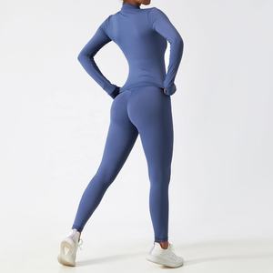 Ensemble de sport 3 pièces pour femme : leggings taille haute, soutien-gorge de sport et veste courte zippée - Product Image 4