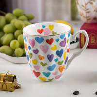 Vente en gros de tasse en céramique de nouveau style de haute qualité en porcelaine de conception de fleur tasse à café tasse à thé