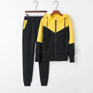Conjunto de 2 piezas de chándal personalizado para mujer, chaqueta y pantalones con cremallera, ropa deportiva para correr en el gimnasio con logotipo - Product Image 4