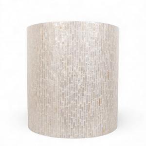 Taburetes Artesanales con Acentos de Madreperla y Diseño de Apartamento de Vietnam para Compradores Globales - Muebles al por Mayor - Product Image 1