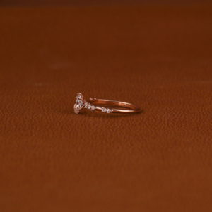 Anillo de compromiso de diamante cultivado en laboratorio, anillo de estilo moderno de diseño hecho a mano de oro rosa de 14KT para mujeres para fiestas y regalos - Product Image 2