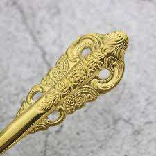 Ensemble de couverts en laiton pur avec poignée au design martelé fini or pour la maison et le mariage Ensemble de couverts de 24 pièces pour la salle à manger - Product Image 3