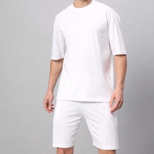 Conjunto de pantalones cortos y camisa Unisex, chándal de verano con cuello redondo, camiseta, pantalones cortos, conjuntos de chándal de algodón para hombres, transpirables de gran tamaño - Product Image 1