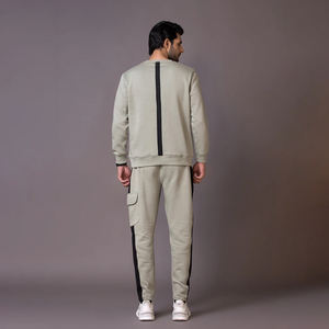 เสื้อสเวตเตอร์สวมหัวลายนูนขนาดใหญ่ออกแบบโลโก้ได้ตามต้องการ - Product Image 2