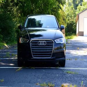 รถออดี้ A3 1.8T พรีเมียม ปี 2015 มือสอง - Product Image 1