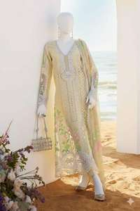 Traje de Verano Elegante Bordado en Paquistán, Color Amarillo Pastel, Hecho a Mano, para Mujer - Product Image 4
