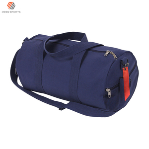 Sac de sport unisexe 2024, nouveau modèle personnalisé, en polyester 420D imperméable avec fermeture éclair, vente en gros à bas prix, tissu de qualité supérieure - Product Image 2