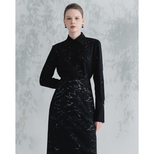 Jeda เสื้อคอแหลมสำหรับผู้หญิงเสื้อผ้า64% ผ้าฝ้ายโพลีเอสเตอร์36% ออกแบบโลโก้ได้ตามต้องการ - Product Image 5