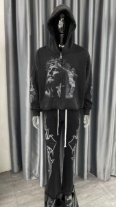 ชุดวอร์มแบบมีซิปสำหรับฤดูหนาว  แบบ unisex  ตกแต่งด้วยลายปัก  สไตล์สตรีทแวร์  เสื้อแจ็คเก็ตและกางเกง  คุณภาพสูง  ปรับแต่งได้  ระบายอากาศได้ดี  เป็นมิตรกับสิ่งแวดล้อม  100% - Product Image 4