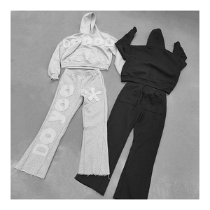 Traje deportivo de dos piezas de alta calidad para hombre, Sudadera con capucha y logotipo personalizado, pantalones de chándal Acampanados para correr, chándal personalizable - Product Image 3