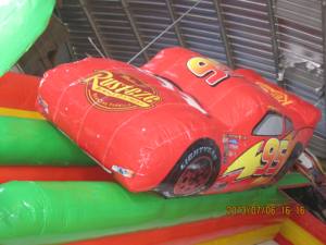 Toboggan gonflable en PVC sur le thème des voitures pour enfants, amusement en plein air à l'école, au centre commercial ou à usage commercial - Fabriqué en Chine - Product Image 4