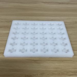 Bandeja de espuma a prueba de golpes Bandeja de espuma EPE antiestática EPE Soporte de posicionamiento Diseño gratuito Personalizado de Vietnam FTA bajo impuesto - Product Image 2