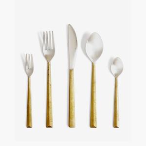 Venta directa de fábrica Cubiertos Cuchillo Tenedor Cuchara Juego de cubiertos de regalo de aniversario de boda de acero inoxidable con caja para uso en fiestas - Product Image 4