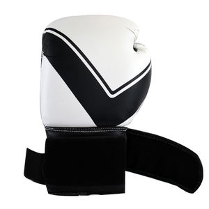 Gants de boxe sur mesure en cuir véritable, fabriqués sur mesure, pour la compétition et l'entraînement, en promotion. - Product Image 5